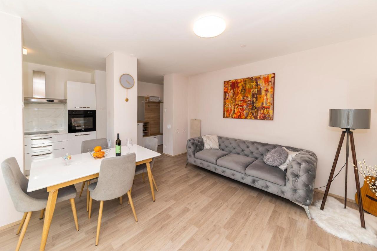 Apartman Morena Apartamento Zadar Exterior foto